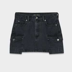 NEW Aritzia Cargo Mini Skirt